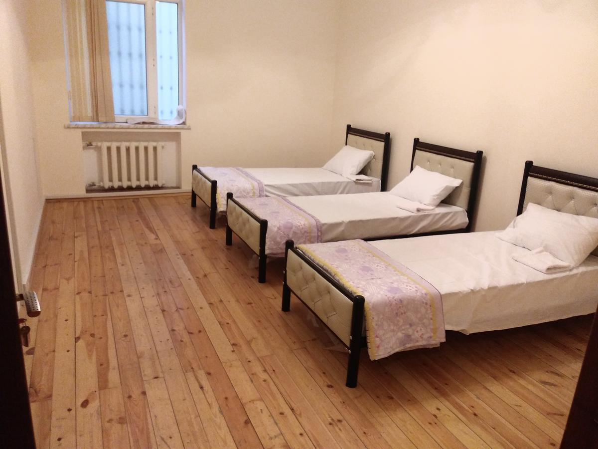 Europe Pak Hostel Baky Esterno foto