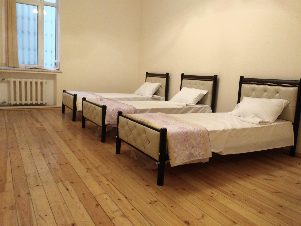 Europe Pak Hostel Baky Esterno foto